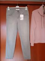 Te koop: Brax lichtgrijze jeans-Model Shakira skinny Maat 40, Maat 38/40 (M), Zo goed als nieuw, BRAX, Ophalen of Verzenden