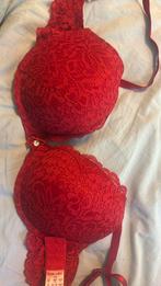 Nieuwe rode bh met vulling/push up, Ophalen of Verzenden, Rood, BH