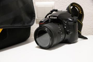 Nikon D3300 Spiegelreflex met 18-55 DX 1:3.5-5.6G VR II