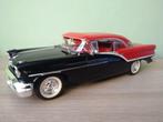 1957 OLDSMOBILE SUPER 88 HWY 61 1:18 RED/BLACK, Hobby en Vrije tijd, Modelauto's | 1:18, Ophalen of Verzenden, Zo goed als nieuw