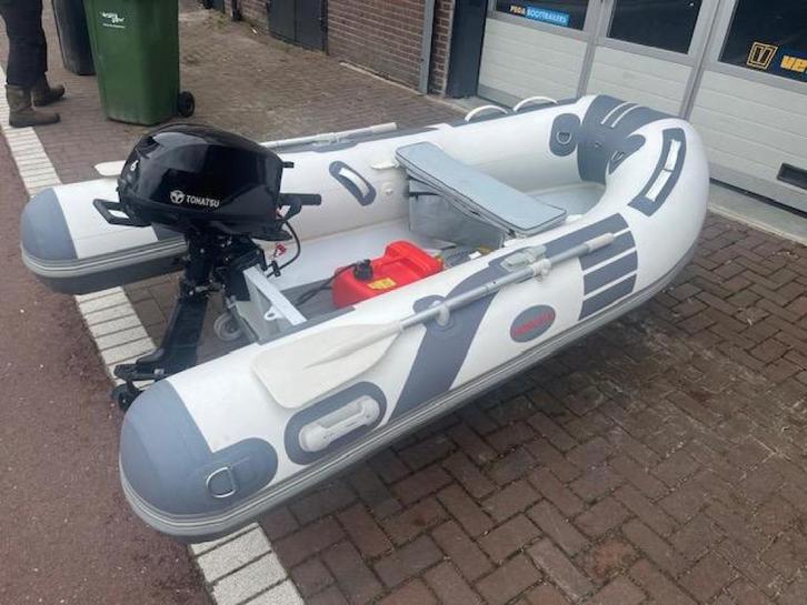Hong Hai 270 alu rib INCL 6 pk Tohatsu, Watersport en Boten, Rubberboten, Zo goed als nieuw, Overige merken, Minder dan 70 pk