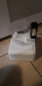 DE koffiekan help ongewenste kittens, Ophalen, Nieuw