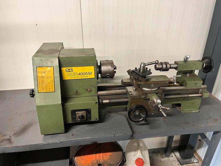 Vwm 400/550 draaibank. Tafel modrl met langs geleiding 220 v, Doe-het-zelf en Verbouw, Draaibanken, Gebruikt, Metaaldraaibank
