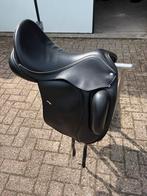 Bliss of London dressuur zadel 17,5 inch, Dieren en Toebehoren, Ophalen, Dressuur