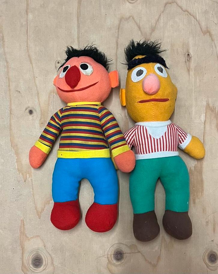 Vintage Bert en Ernie Sesamstraat poppen, jaren 70, Kinderen en Baby's, Speelgoed | Knuffels en Pluche, Zo goed als nieuw, Overige typen