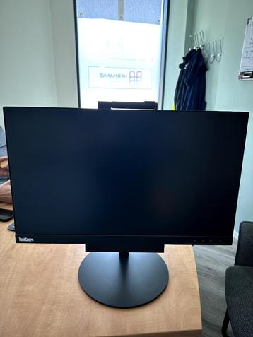Lenovo Thinkcentre TIO22Gen3 beschikbaar voor biedingen