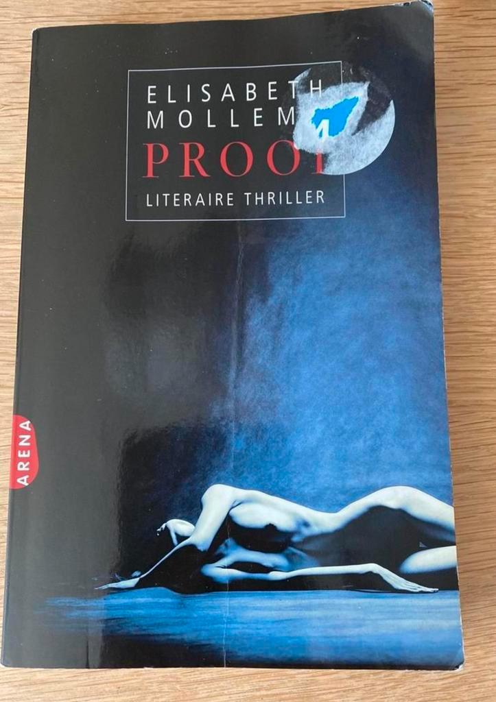 Elisabeth Mollema - Prooi, Boeken, Thrillers, Zo goed als nieuw, Nederland, Ophalen of Verzenden
