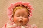 Knowles Baby Book Treasures Pop 45474, Verzamelen, Poppen, Ophalen of Verzenden, Gebruikt, Pop