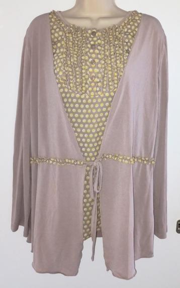 Setje (blouse met rok) maat 48 beschikbaar voor biedingen