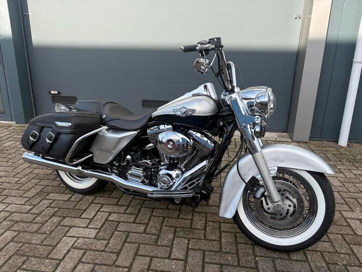 Harley Davidson FLHRCI roadking anniversary 103, Motoren, Motoren | Harley-Davidson, Particulier, Toermotor, meer dan 35 kW, 2 cilinders