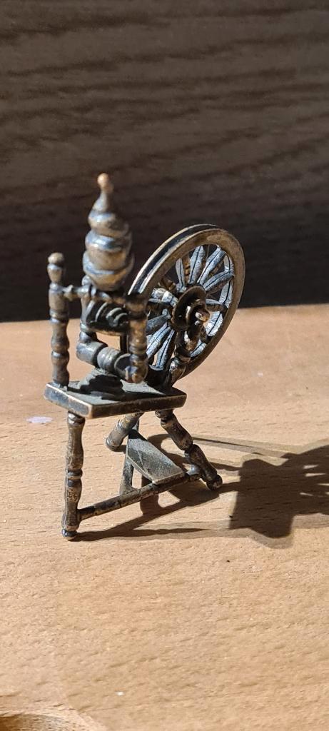 Zilveren minatuur Spinnewiel, Antiek en Kunst, Antiek | Goud en Zilver, Zilver, Ophalen of Verzenden