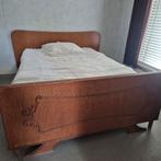GRATIS houten Bed 140x190, Antiek en Kunst, Antiek | Meubels | Bedden, Ophalen