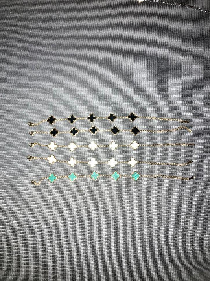 Van Cleef armbandjes goud, Sieraden, Tassen en Uiterlijk, Armbanden, Nieuw, Goud, Goud, Met bedels of kralen, Ophalen of Verzenden