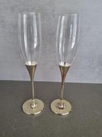 Champagneglazen met zilverkleurige steel en strass voet, Overige materialen, Nieuw, Dorcaswinkelkapelle@dorcas.nl, Dorcas