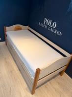 Complete kinderkamer!! Bed, kledingkast en bureau, Kinderen en Baby's, Kinderkamer | Inrichting en Decoratie, Ophalen, Gebruikt