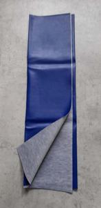 NIEUWE blauwe coupon SKAI / kunstleer van ongeveer 65 x70 cm, Nieuw, 30 tot 120 cm, Leer of Kunstleer, Blauw