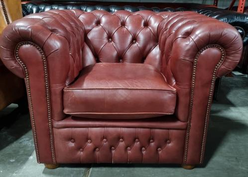 Chesterfield club fauteuil zacht rood leer + BEZORGING, Huis en Inrichting, Fauteuils, Zo goed als nieuw, Leer, 100 tot 125 cm