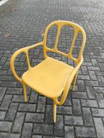 11 Magis Mila stoelen - Geel - Spaans Design, Antiek en Kunst, Antiek | Meubels | Stoelen en Banken, Ophalen