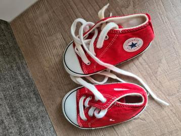 Converse All Stars rood maat 17