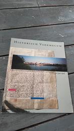 Historisch vademedum 650 jaar Venlo stad, Ophalen of Verzenden, Zo goed als nieuw