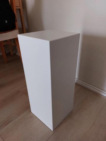 decoratie sokkel / zuiltje 50x20x20 ral 9010 gespoten mdf beschikbaar voor biedingen