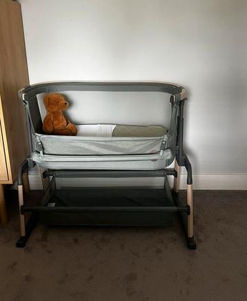 Maxi Cosi Iora Air | Co-sleeper | Beyond green | Nette staat beschikbaar voor biedingen