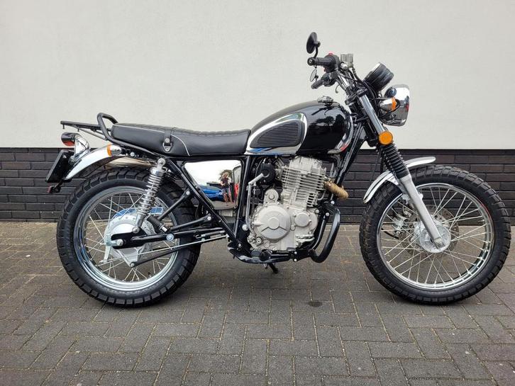 MASH Mash fivehundred -400  -bijzonder mash! zie fotos (bj 2, Motoren, Motoren | Mash, Bedrijf, Toermotor, 12 t/m 35 kW, Minimaal motorrijbewijs A1