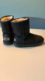 Warme leren UGGS donkerblauw maat 31/32 Uggs jongen meisje, Gebruikt, UGG, Jongen of Meisje, Overige typen