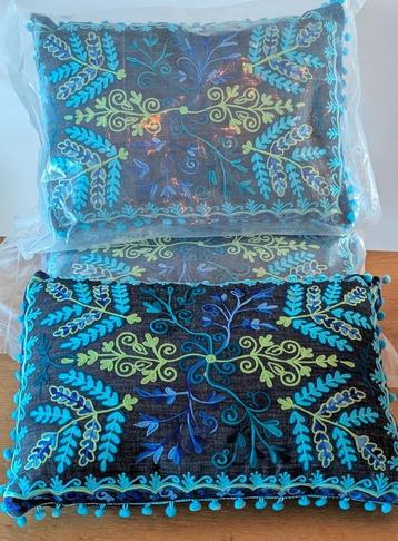 sierkussen handgemaakt 50x35cm Merk Only Natural beschikbaar voor biedingen