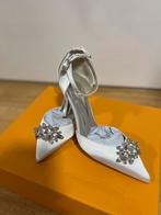 Satijnen hakken, Pumps, Wit, Nieuw, Ophalen of Verzenden