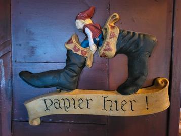 Papier hier kleine boodschap efteling sprookjesbos  beschikbaar voor biedingen