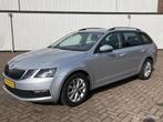 Skoda Octavia Combi 1.0 TSI Greentech Ambition Business, Stof, Gebruikt, Origineel Nederlands, Handgeschakeld