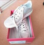 Piedro Schoenen - Maat 39 - Nieuw!, Wit, Nieuw, Ophalen of Verzenden, Sneakers of Gympen