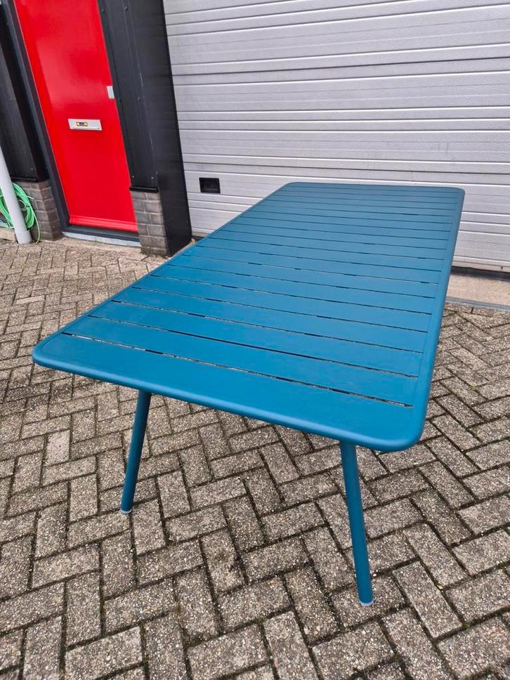 Jong gebruikt/demo fermob Luxembourg tafel 207x100 acapulco, Tuin en Terras, Tuintafels, Rechthoekig, Hout, Ophalen