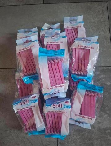 14 verpakkingen met nieuwe scheermesjes (advr 36) beschikbaar voor biedingen