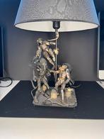 Tafellamp “Aliën vs Predator”., Ophalen of Verzenden, Minder dan 50 cm