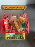Oud winkelwagentje met rekje en speelgoed eten, Ophalen of Verzenden