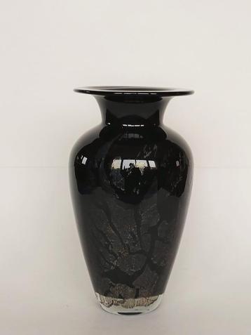 Vaas Richartz Art Collection Artglass beschikbaar voor biedingen
