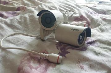 2 sance i31G IP camera's 1080p FHD beschikbaar voor biedingen