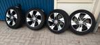 Volvo V60 Cross Country Winterset 215/55R18, Auto-onderdelen, Ophalen, 18 inch, Banden en Velgen, Winterbanden