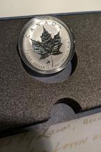 Canada 5 D Munt + postzegelset  RCMP 125 jaar + 1e dag env, Ophalen of Verzenden, Noord-Amerika, Setje, Zilver