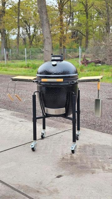 Monolith ONE.55 kamado zwart compleet level systeem  beschikbaar voor biedingen