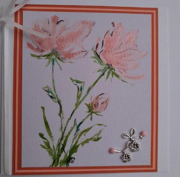 Bloemen geschilderd met aquarel verf beschikbaar voor biedingen