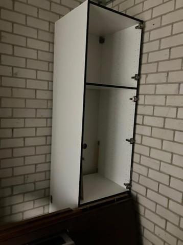 2 keukenkasten (Ikea) beschikbaar voor biedingen