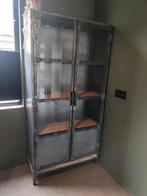 Gunmetal vitrinekast met mangohout elementen, Ophalen, 50 tot 100 cm, Zo goed als nieuw, 150 tot 200 cm