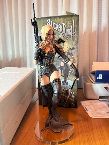 Gentle Giant Sucker Punch Babydoll Statue Pea beschikbaar voor biedingen