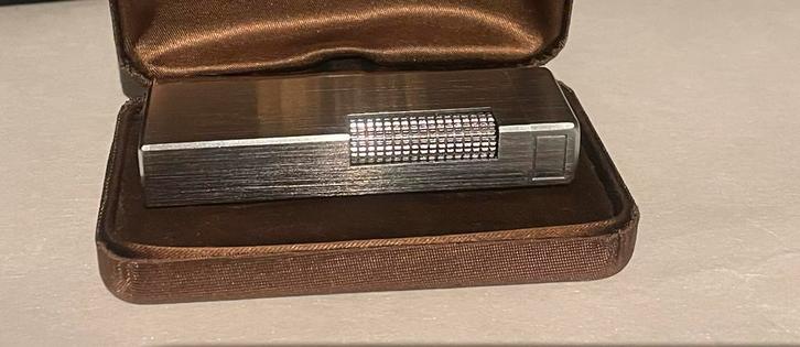 Colibri dual flame Aansteker Jaren 60/70, Verzamelen, Rookartikelen, Aanstekers en Luciferdoosjes, Gebruikt, Aansteker, Ophalen of Verzenden