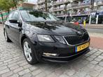 Skoda Octavia Combi 1.4 TSI Greentech Style navigatir airco/, Voorwielaandrijving, 65 €/maand, Stof, Gebruikt