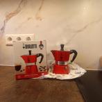 Nieuw: Bialetti Moka Express, cafetière, espresso maker, Espresso apparaat, Nieuw, Gemalen koffie, Ophalen of Verzenden