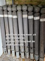 Palen voor van alles ,einde oprit. Evt ,reflecterende  rand, Tuin en Terras, Palen, Balken en Planken, Ophalen, Gebruikt, 250 cm of meer
